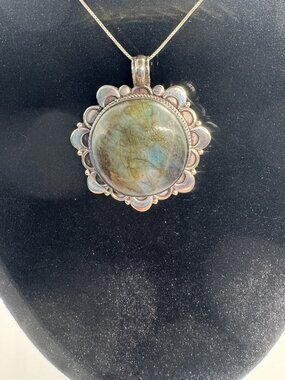 ✨ Sterling Silver Labradorite Statement Pendant (925) ✨